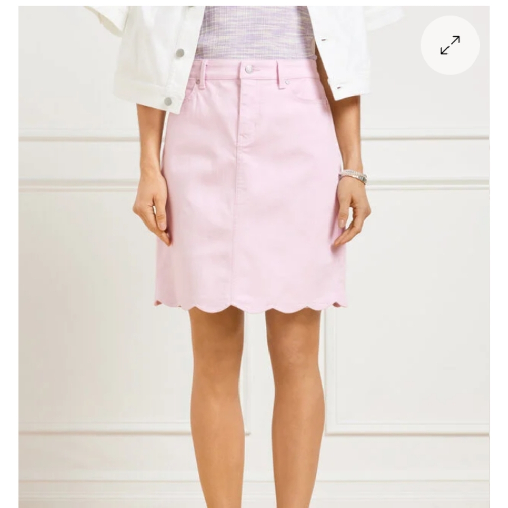 Talbots Light Pink Scalloped Mini Skirt